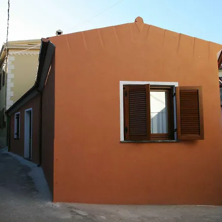 Apartment Via Angioi